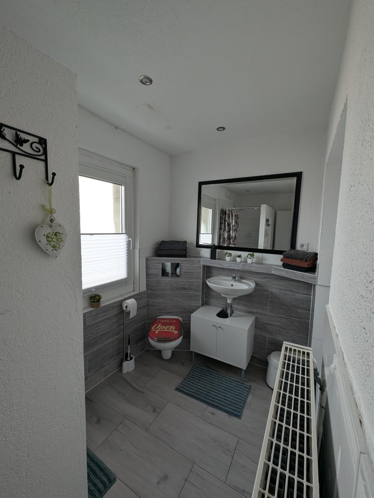 Apartment Maisonettewohnung Am Badesee Bei Kassel *