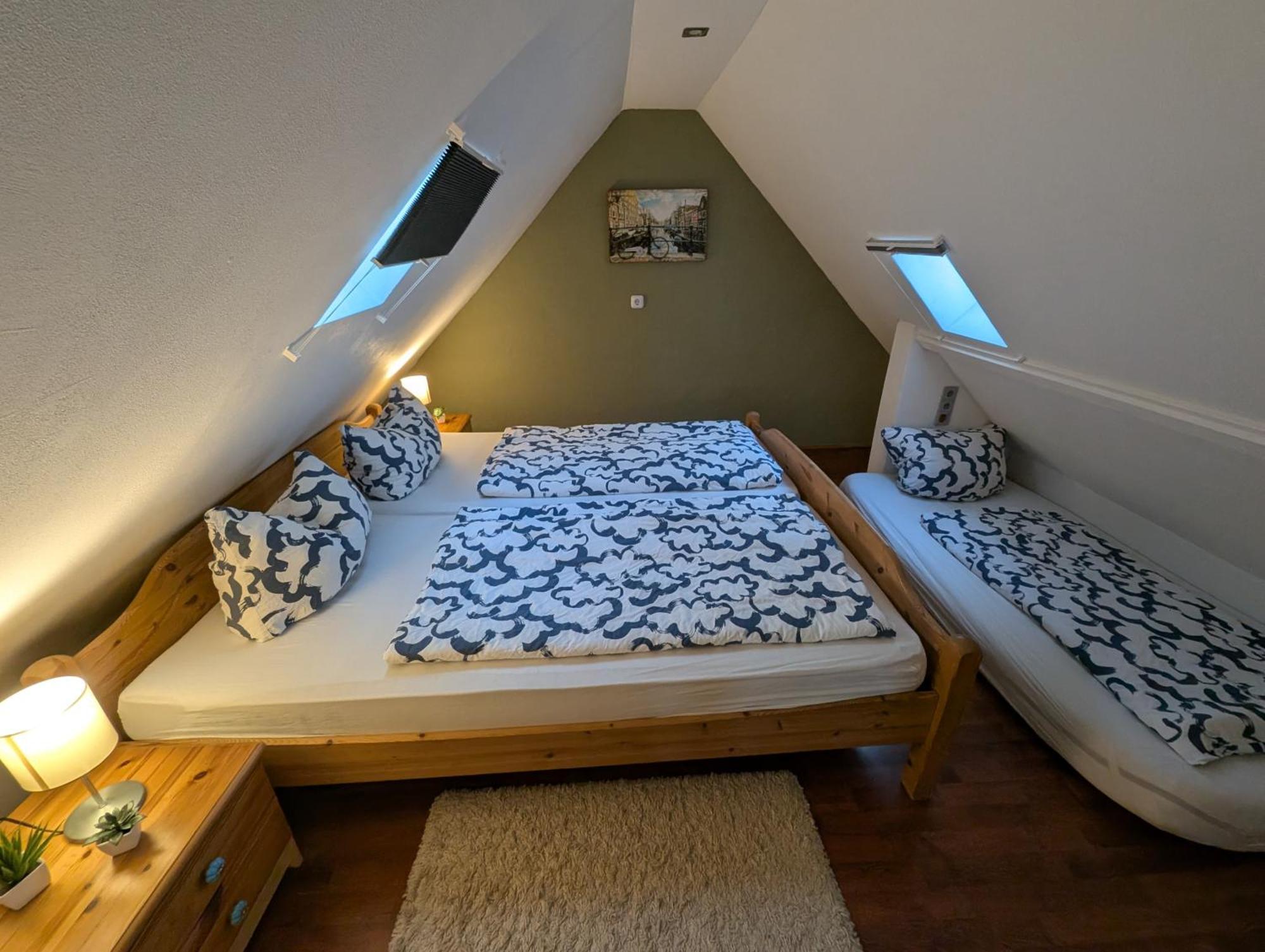 Apartment Maisonettewohnung Am Badesee Bei Kassel