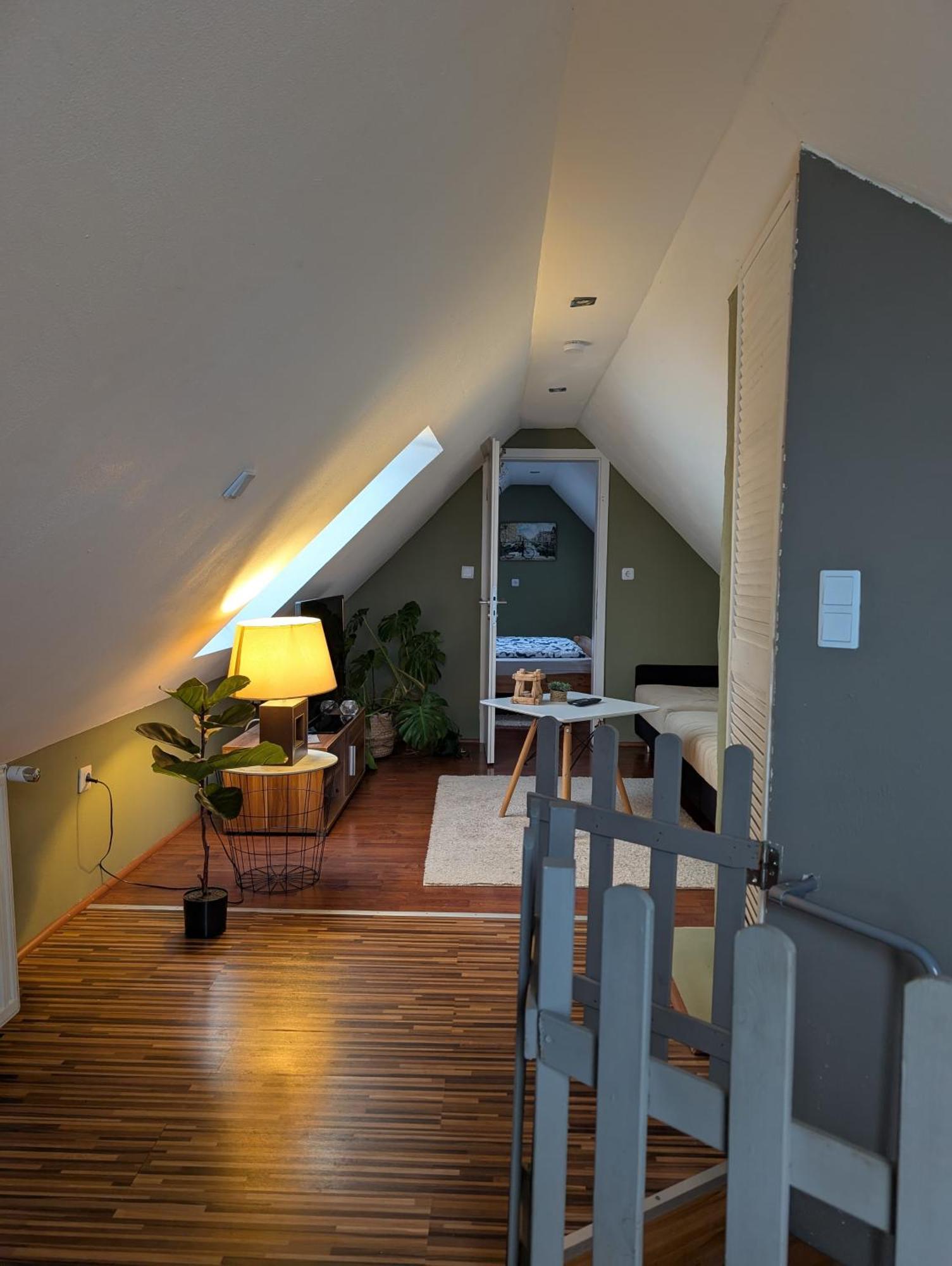 Apartment Maisonettewohnung Am Badesee Bei Kassel *
