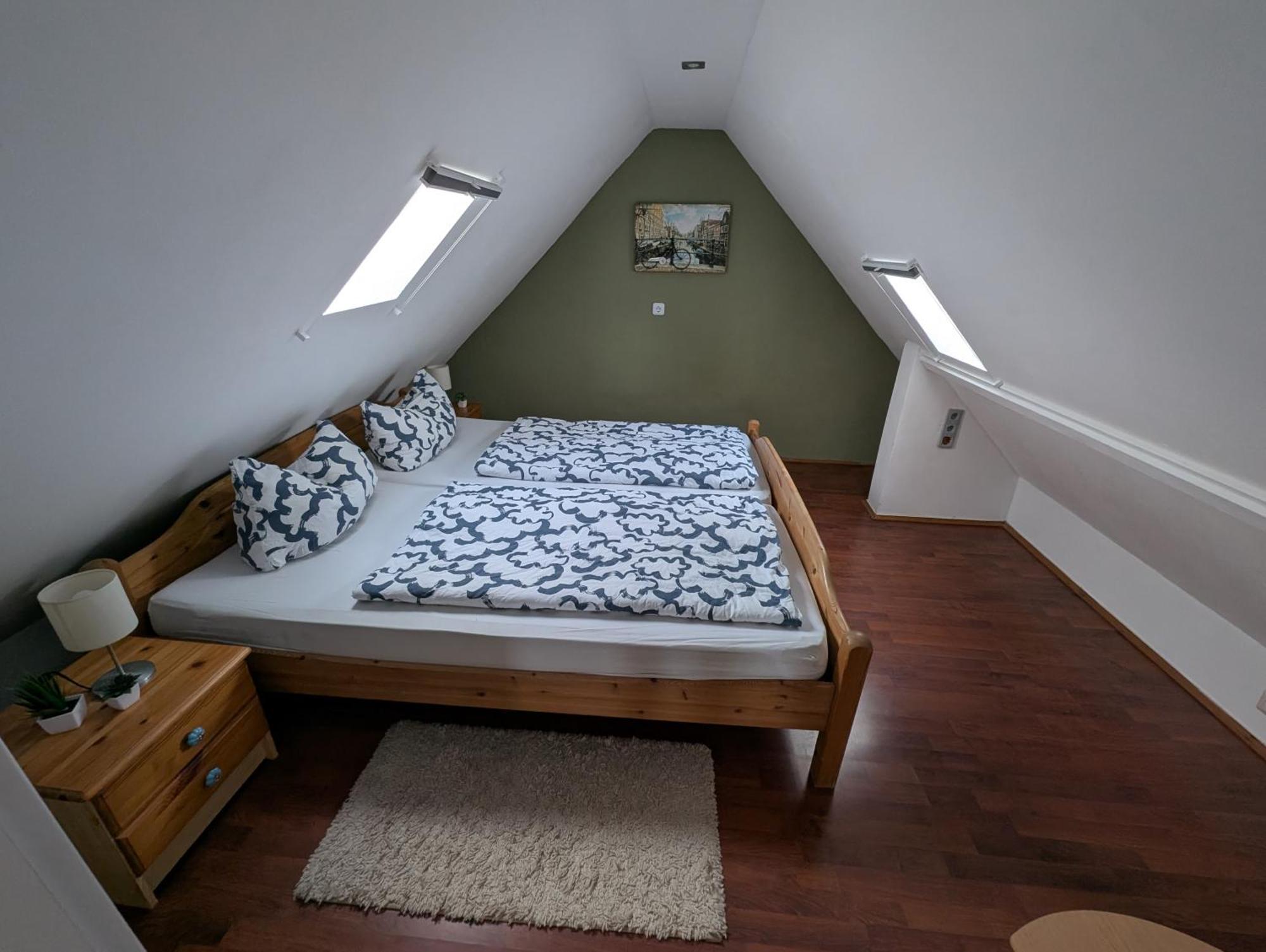 Apartment Maisonettewohnung Am Badesee Bei Kassel